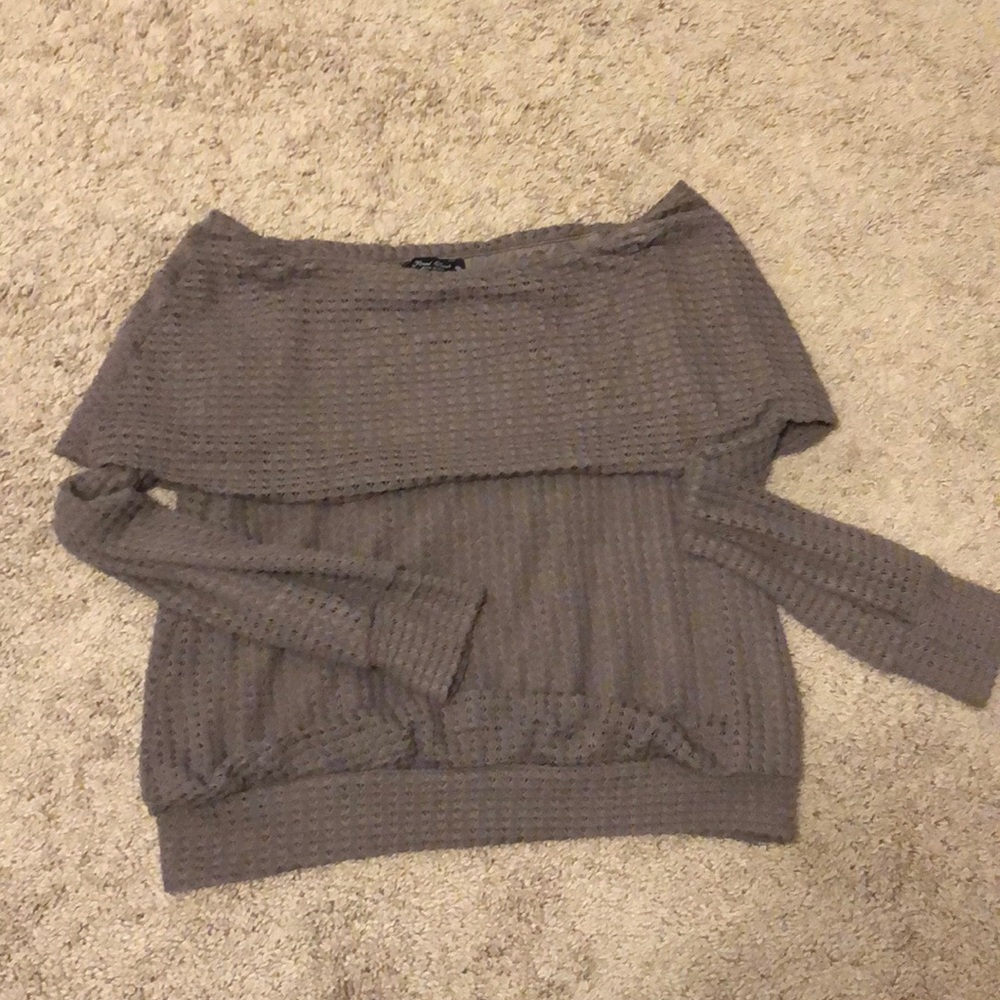 No shoulder top!